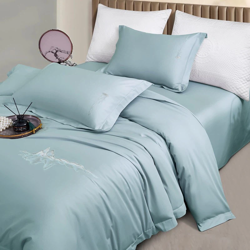 Embroidered Four-piece Bedding Set high quality